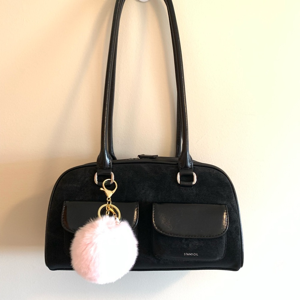 Stand Oil shoulder bag